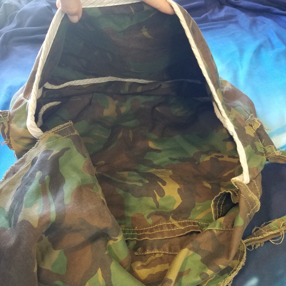 Camo Messenger Bag with Patches - Picture 13 of 15